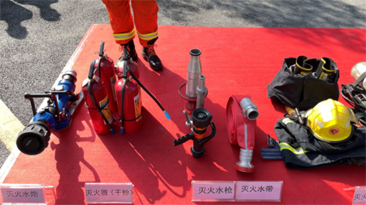 消防設(shè)備展示 消防設(shè)備展示